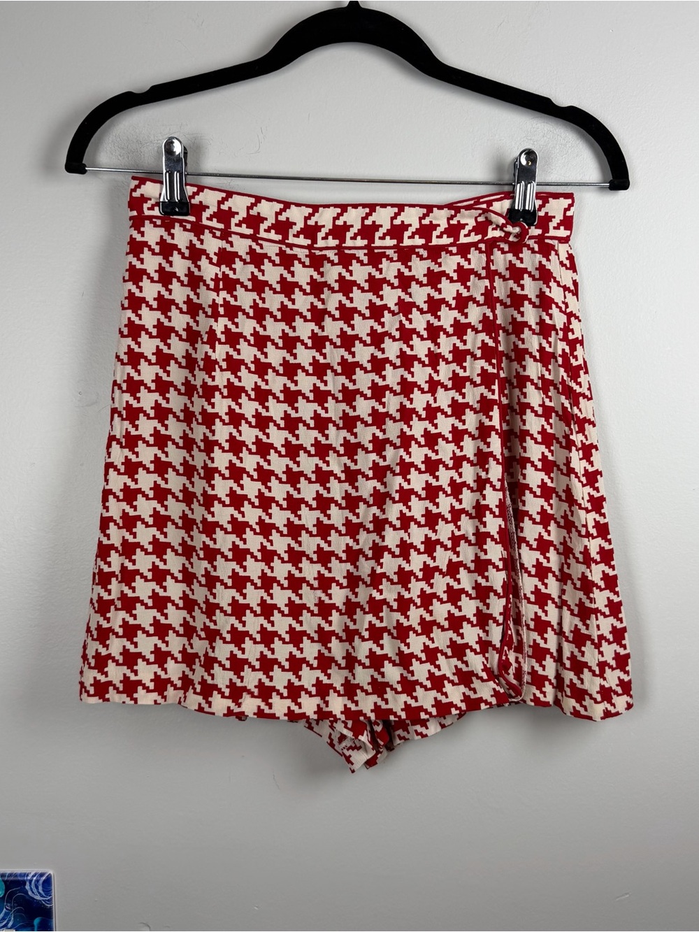 Y2K Limited Red White Houndstooth Mini Skort Shorts Preppy Rayon Academia Size 6